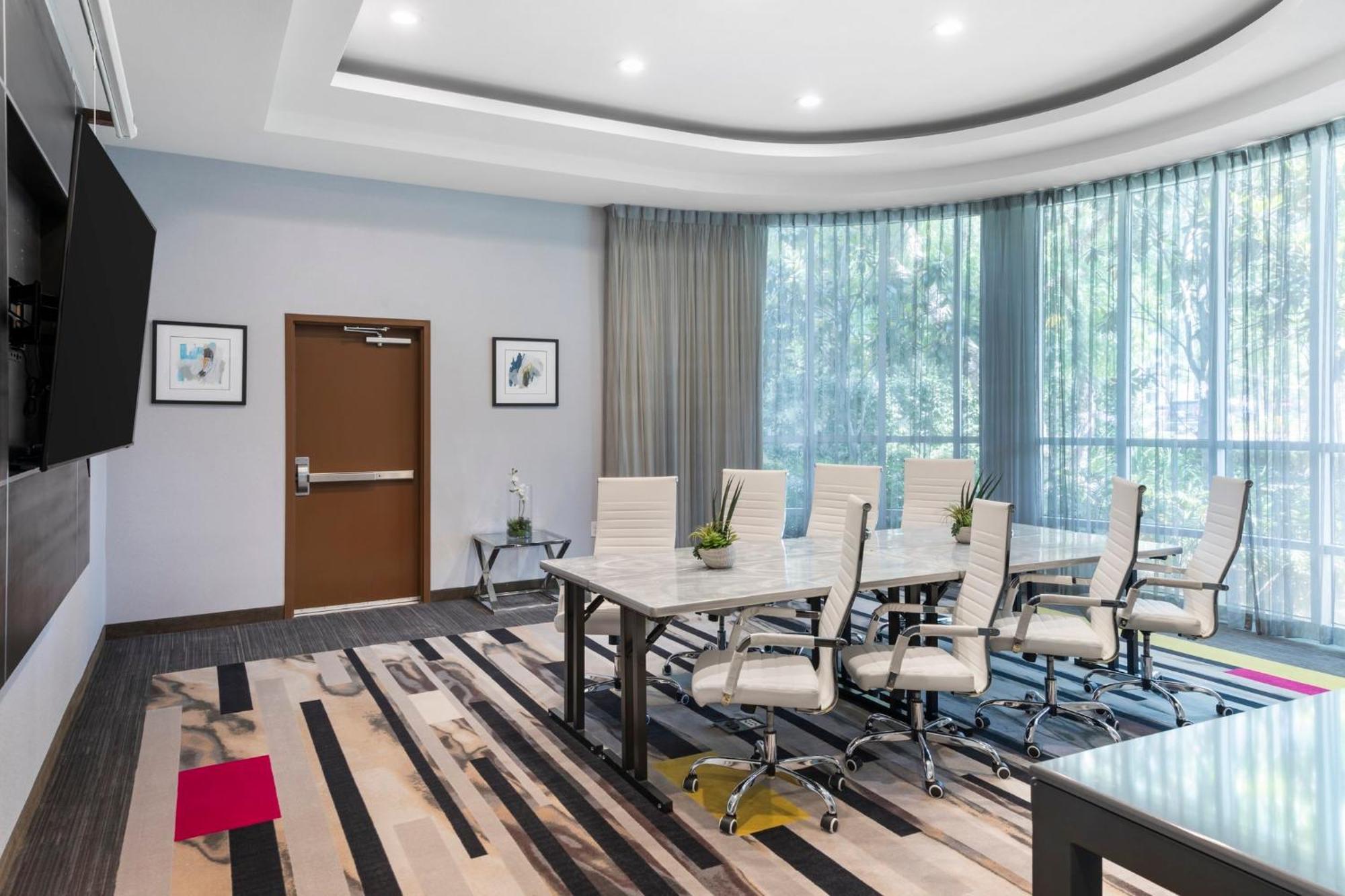 Holiday Inn Express & Suites Anaheim Resort Area By Ihg Eksteriør billede